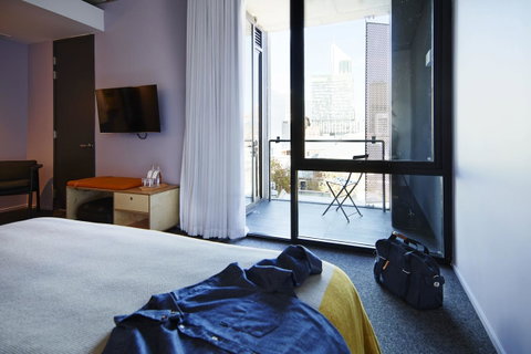 Alex Hotel - Tourism Adelaide 3