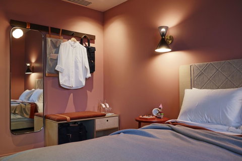 Alex Hotel - Tourism Adelaide 27