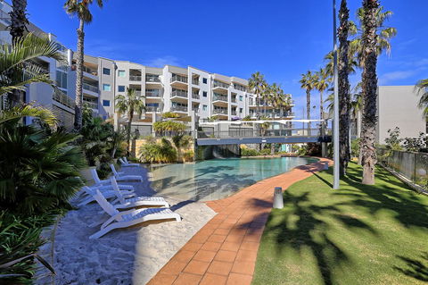 Ocean View-breath Taking Views, Amazing Facilities - Tourism Adelaide 0