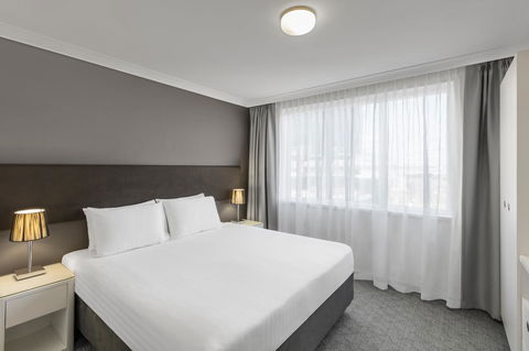 Rendezvous Hotel Perth Central - Tourism Adelaide 11