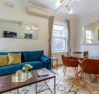 Heritage Townhouse Near Harbour Bridge - Tourism Adelaide