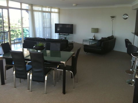 Northpoint Apartments - Tourism Adelaide 26
