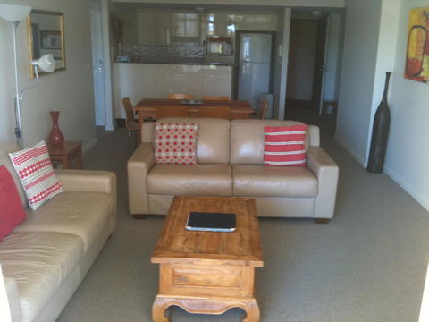 Northpoint Apartments - Tourism Adelaide 14