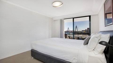 Darling Harbor Apartment - Tourism Adelaide 4