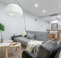 Inner City Stylish apt Walk to Green Square - Tourism Adelaide