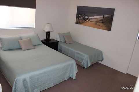 Mollymook Cove Apartments - Tourism Adelaide 16