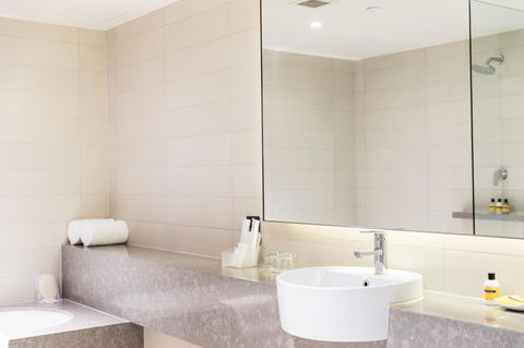 Hyatt Regency Sydney - Tourism Adelaide 3