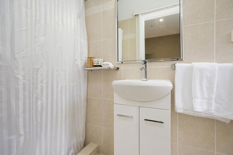 CH Boutique Hotel & Apartments, Ascend Hotel Collection - Tourism Adelaide 36