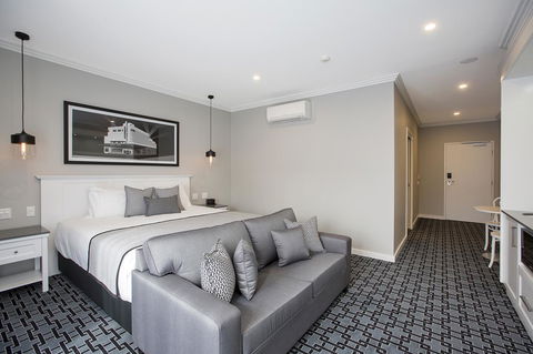 CH Boutique Hotel & Apartments, Ascend Hotel Collection - Tourism Adelaide 7