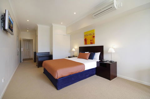 Macquarie Waters Boutique Apartment Hotel - Tourism Adelaide 26