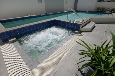 Macquarie Waters Boutique Apartment Hotel - Tourism Adelaide 10