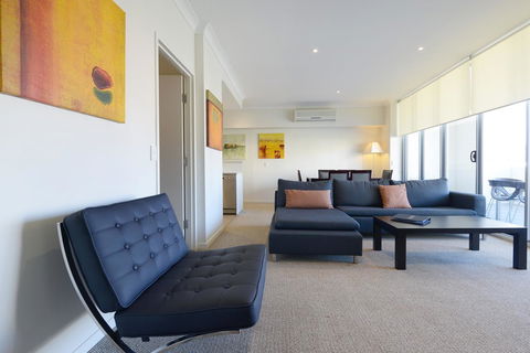 Macquarie Waters Boutique Apartment Hotel - Tourism Adelaide 11