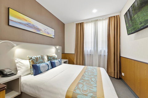 YEHS Hotel Sydney QVB - Tourism Adelaide 20