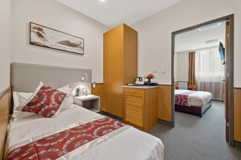 YEHS Hotel Sydney QVB - Tourism Adelaide 39