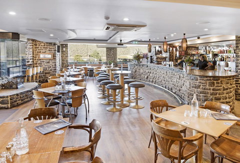 Banjo Paterson Inn - Tourism Adelaide 9