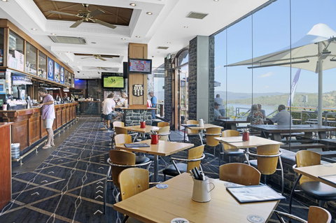 Banjo Paterson Inn - Tourism Adelaide 42