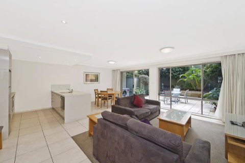 Flynns Beach Resort - Tourism Adelaide 2