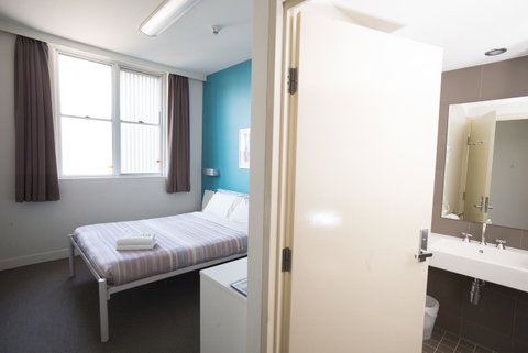 YHA Sydney Harbour - Tourism Adelaide 5