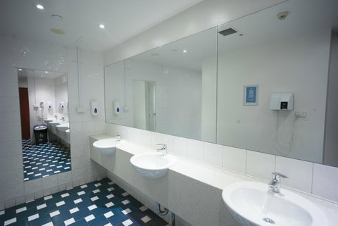 YHA Sydney Central - Tourism Adelaide 11