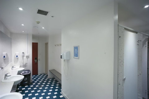 YHA Sydney Central - Tourism Adelaide 7