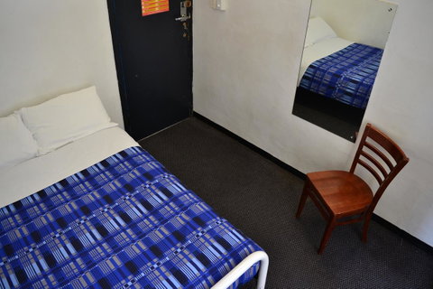 Maze Backpackers - Sydney - Tourism Adelaide 8