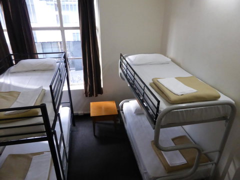 Maze Backpackers - Sydney - Tourism Adelaide 31