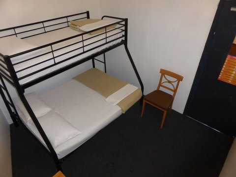Maze Backpackers - Sydney - Tourism Adelaide 32