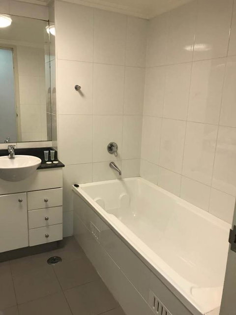 Fiori Apartments - Tourism Adelaide 26