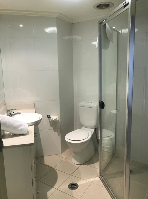 Fiori Apartments - Tourism Adelaide 12