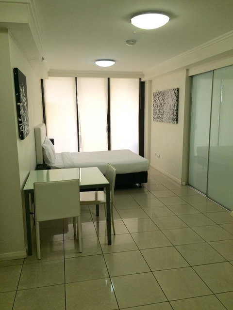 Fiori Apartments - Tourism Adelaide 14