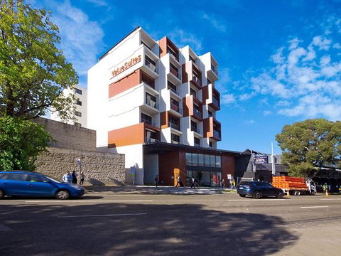 Value Suites Green Square - Tourism Adelaide 1