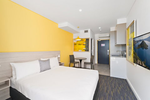 Value Suites Green Square - Tourism Adelaide 28
