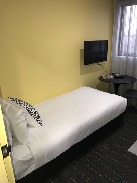 Value Suites Green Square - Tourism Adelaide 32