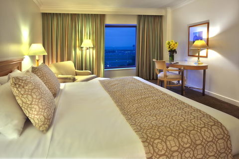 Stamford Plaza Sydney Airport Hotel & Conference Centre - Tourism Adelaide 6
