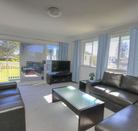 45 Wharf Street - Whole House - Tourism Adelaide