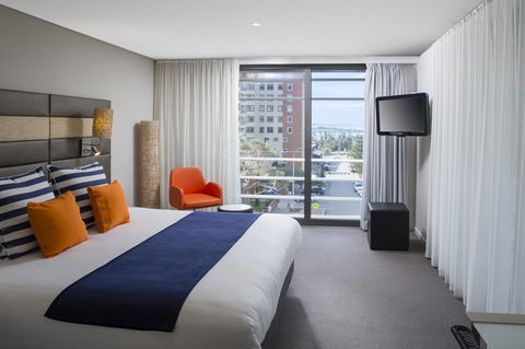 Novotel Newcastle Beach - Tourism Adelaide 13