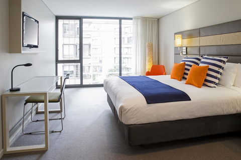 Novotel Newcastle Beach - Tourism Adelaide 9