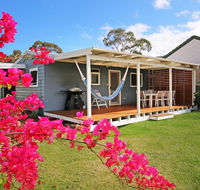 Hayes Beach House - Jervis Bay - Pet Friendly - Tourism Adelaide