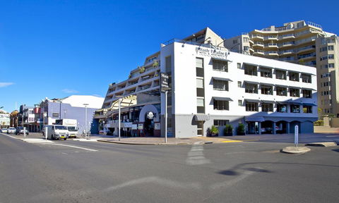 Manly Paradise Motel & Apartments - Tourism Adelaide 0