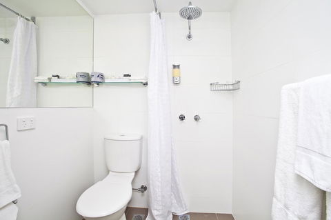 Manly Paradise Motel & Apartments - Tourism Adelaide 9