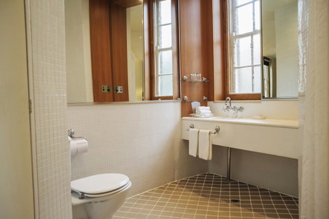 Sydney Harbour Hotel - Tourism Adelaide 23
