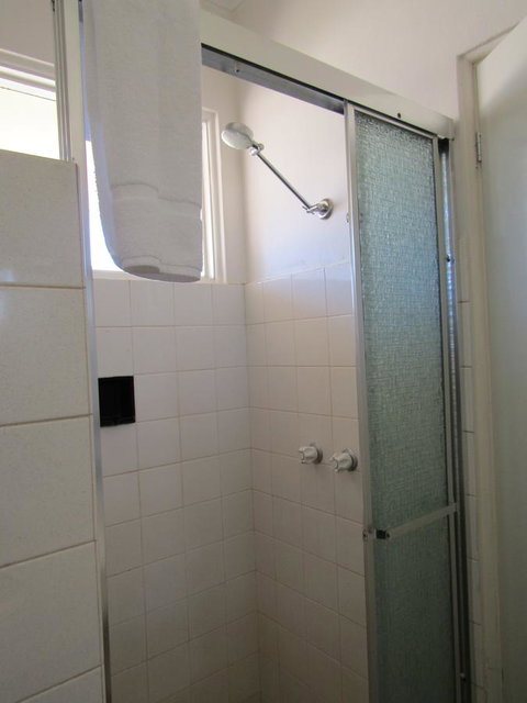 Allonville Gardens Motel - Tourism Adelaide 17