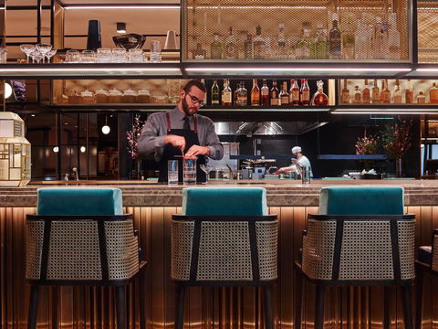 Four Seasons Hotel Sydney - Tourism Adelaide 41