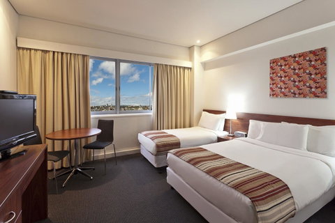 Macleay Hotel - Tourism Adelaide 8