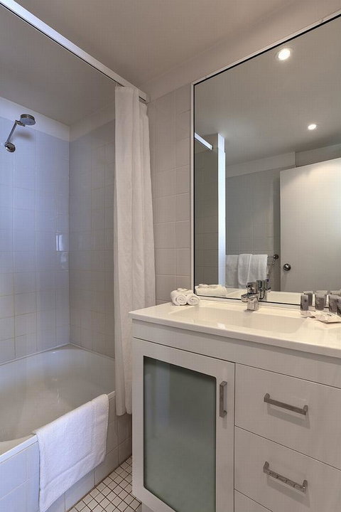 Macleay Hotel - Tourism Adelaide 14