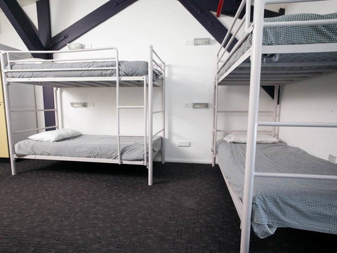 Railway Square YHA - Tourism Adelaide 2