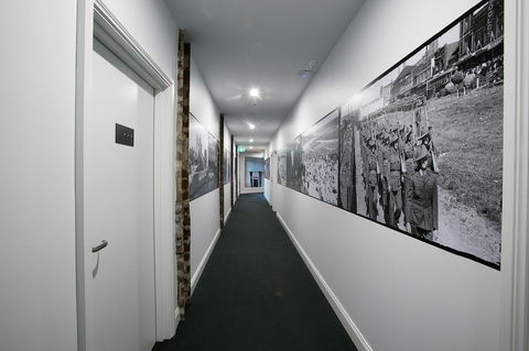 The Lucky Hotel - Tourism Adelaide 32