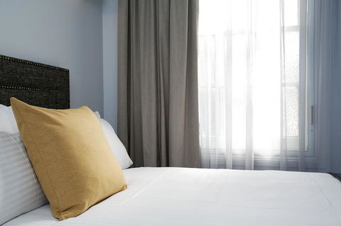 The Lucky Hotel - Tourism Adelaide 33