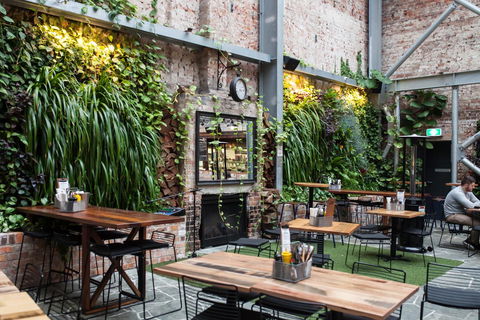 The Lucky Hotel - Tourism Adelaide 12