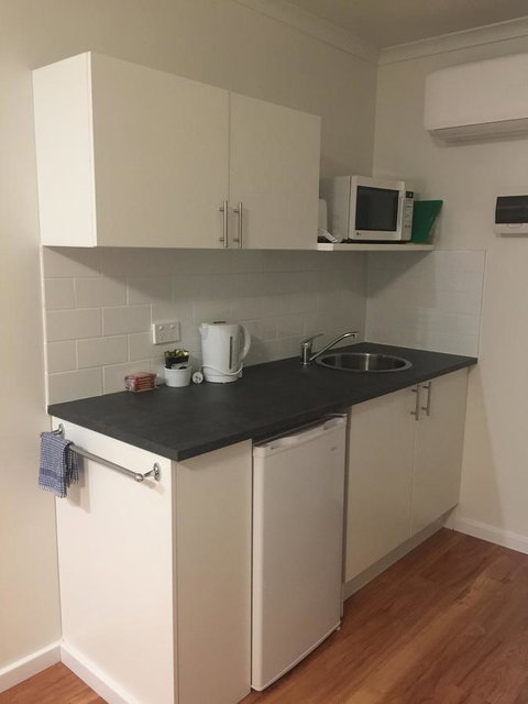 Eden Motel - Tourism Adelaide 1